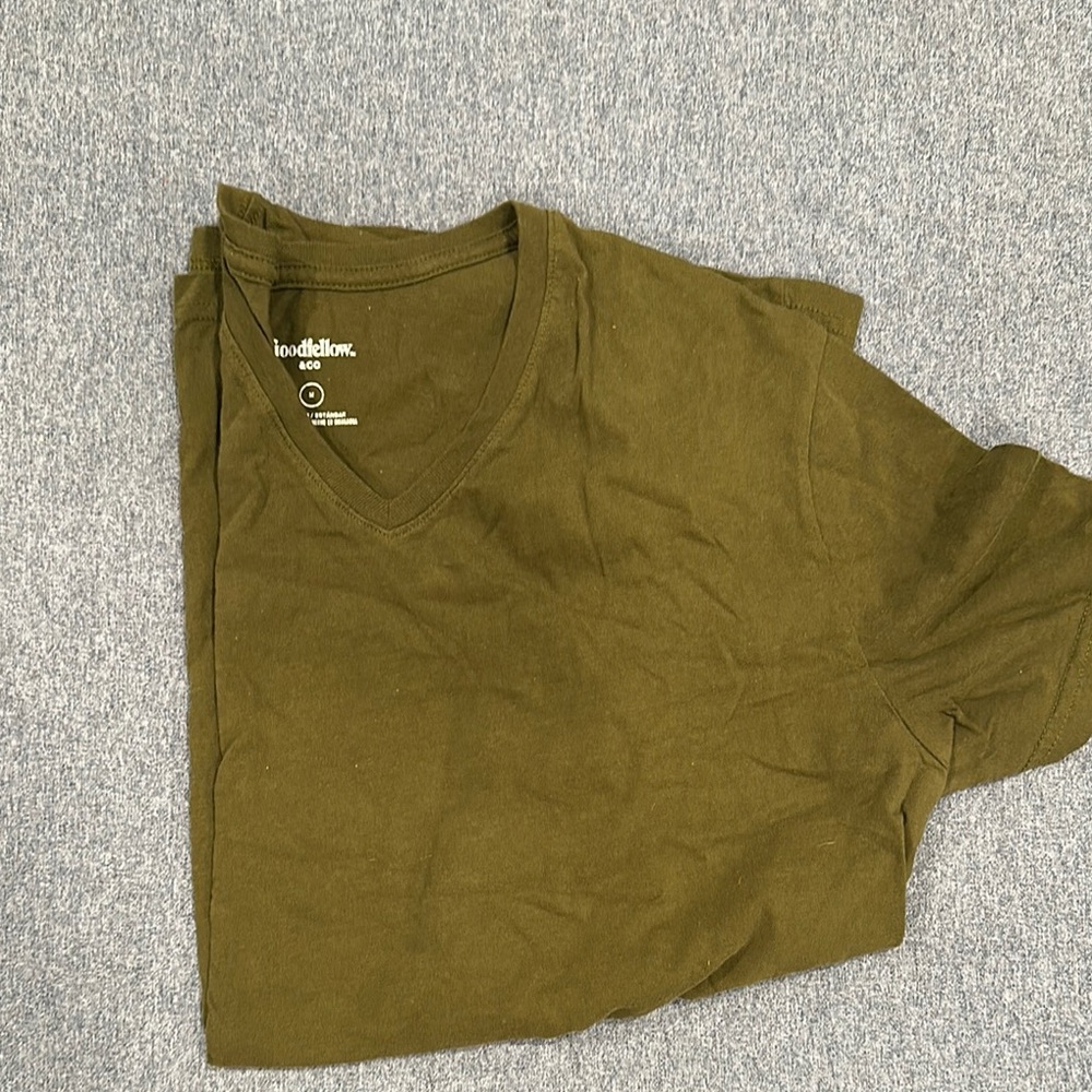 Goodfellow & Co Green Short Sleeve Tee